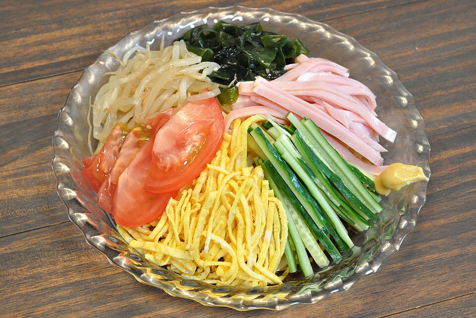 梅香る爽やか盛岡冷麺＆選べる副菜（※イメージ）
