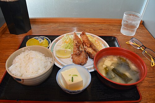 ロースかつ＆大判唐揚げ定食（※イメージ）