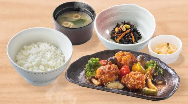 彩り野菜の黒酢から揚げ和膳