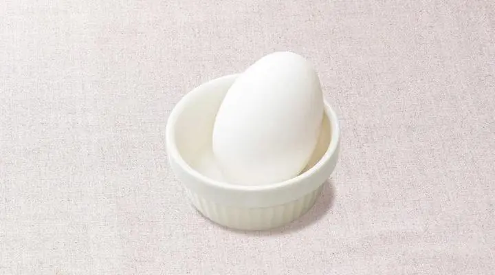 ゆで卵（殻付）