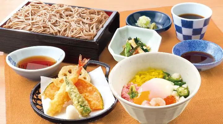 夢庵御膳（小うまか丼）