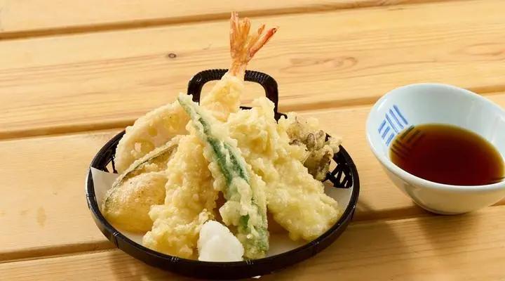 上海老天ぷら盛り合わせ（1人前）