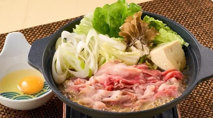 牛カルビすき焼き鍋